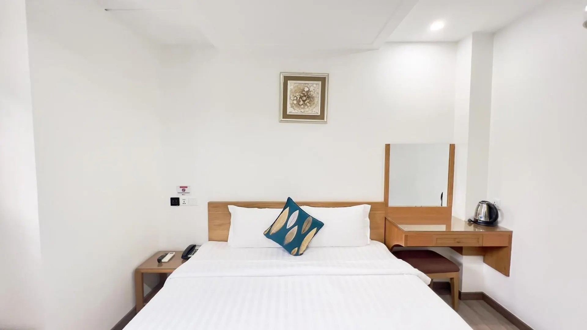 Sao Mai Hotel 호치민 2*,  베트남